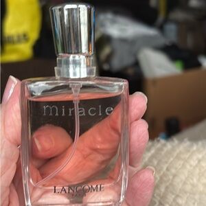 Lancôme Miracle 30ml Eau de Parfum.  Spray tested.  Gorgeous!